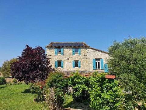 This attached stone property is situated on a no-through road in a hamlet close to Duras. Having 5 bedrooms and 3 bathrooms and large open plan rooms it feels very spacious and is perfect for friends and family. The garden has a lovely childrens area...