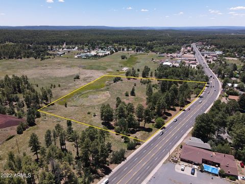 Beautiful Highway 260 fronting property in the heart of Pinetop, Arizona. Great site for a hotel, motel, apartment or commercial land buyers. This site previously was the home of a charming motel. The property now is vacant, ready for your hotel, mul...