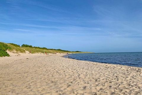 Fantastische Aussicht, das Meer und ein Fischerdorf an der Südküste Bornholms An der Südküste von Bornholm liegt das Fischerdorf Boderne. Der Ferienpark Boderne Nr. 1 bietet bezaubernde Ferienapartments - viele mit Meerblick. Wenn Sie nicht gerade di...