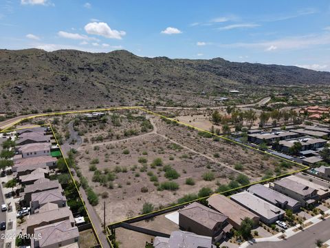 Picturesque 11 acre site abutting South Mountain Park and Reserve. Excellent location, minutes off I-10 Freeway to Downtown, East Valley and more! Easy canal trail access. Single or multi family development opportunity. Buyer shall independently inve...