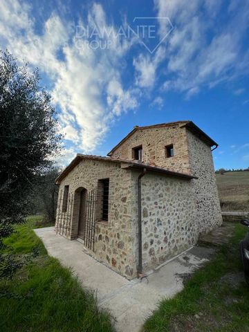 GROSSETO (GR), loc. Civitella Paganico: immersed in the Tuscan hills, stone farmhouse on two levels of approx. 90 sqm composed of: * Ground floor: entrance hall, living room with kitchenette, utility room and stairwell. Possibility of creating an add...