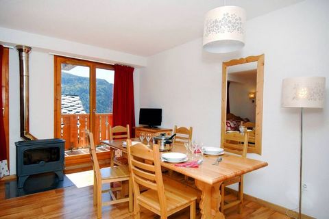 Résidence Le Grand Panorama II consists of a few apartment buildings surrounded by a number of linked chalets. The entire residence is built in traditional style using lots of wood and natural stone. The apartments are all efficiently and nicely furn...