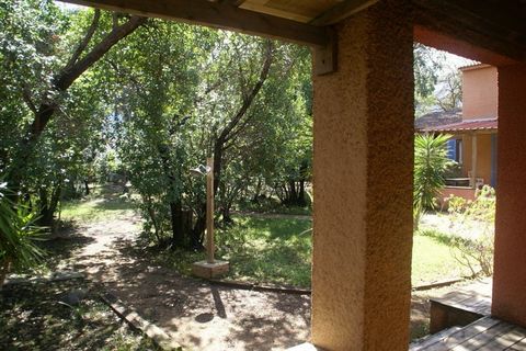 This spacious holiday home in Poggio-Mezzana has 1 bedroom and is perfect for couples. It has free WiFi, roofed terrace and charcoal barbecue. The sea is 100 m from the holiday home. The nearest restaurants are 100 m and supermarket is 500 m away fro...