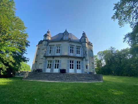 Your ERA real estate agency DIJON offers you for sale in novelty and exclusivity in BEIRE LE CHATEL: 20 minutes from Dijon, in the exceptional setting of the Château dating from the thirteenth century, a 5-room apartment of more than 145m2 (160m2 on ...