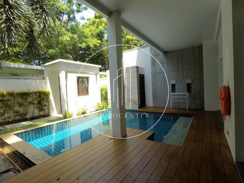 PHUKET A BANGTAO VILLA duplex con 3 camere da letto con cucina attrezzata aperta sul soggiorno. 3 sde. Vanta una piscina privata lunga 5 metri su un appezzamento di terreno 232,76 m2 chiuso e sportivo. POSIZIONE A 6 MINUTI DALLA SPIAGGIA DI BANGTAO E...