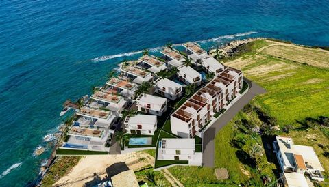 Die Wohnung bietet einen unmittelbaren Blick auf das Meer. Der Strand befindet sich in unmittelbarer Nähe. Die Entfernung zum Strand beträgt ca. 0 m. Der nächstgelegene Flughafen ist ca. 0-50 km entfernt. Die Wohnung umfasst 142 m². Sie besteht aus 3...