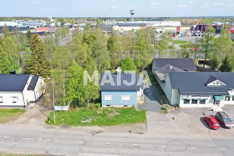 Dienstleistungen in Tornio Putaain der Nähe und ausgezeichnet durch die Verkehrsanbindungein dreistöckiges Einfamilienhaus. Das Haus dort ist Technik, Möbel und Oberflächen umfassend renoviert in 2019.2022während, mit ein wenig Finish erhalten Sie ei...