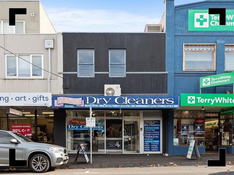 POINT OF INTEREST:  A golden mixed-use property package has the East’s investors, developers, and owner-occupiers already getting their ducks in a row. Sitting proudly amongst Union Road’s local fair, this rare freehold features a ground-floor retail...