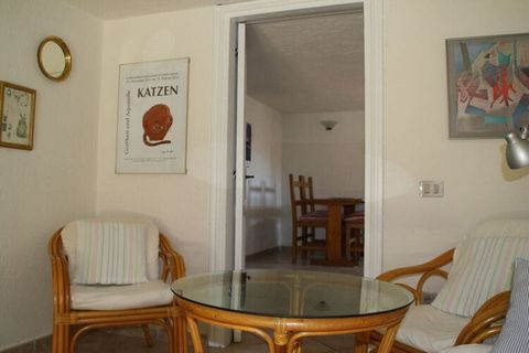 Notre appartement de vacances. Casa Felicita peut accueillir 4 personnes sur une surface habitable de 65m², terrasse couverte de 30m², jardin, WiFi, vue mer