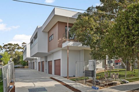 Townhouse living in the heart of Lilydale providing you with a carefree lifestyle option whether owner occupied or investment. Presenting the opportunity to purchase a brand new home with a $10 000 grant if buying your first home. Construction is now...