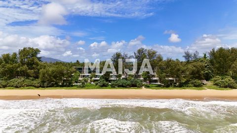 This villa is a luxurious oasis that offers the perfect blend of comfort, elegance, and natural beauty. Ideal for those looking for a permanent residence or a holiday retreat, the villa provides a unique opportunity to enjoy the best of coastal livin...