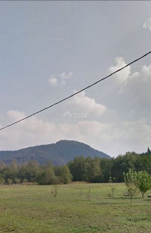 Location: Primorsko-goranska županija, Delnice, Brod na Kupi. GORSKI KOTAR, BROD NA KUPI - terreno edificabile 2021 m2 Intermediamo la vendita di un bellissimo e pianeggiante appezzamento di terreno situato entro i confini della parte non edificata d...