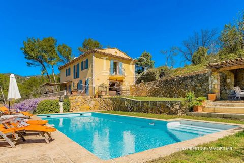 Provencal charm in a green setting, come and discover this Provencal bastide located in the canton of Fayence, 5 minutes from the village and restaurants. This beautiful bastide is built on a 7096m² plot with a superb swimming pool and an outbuilding...