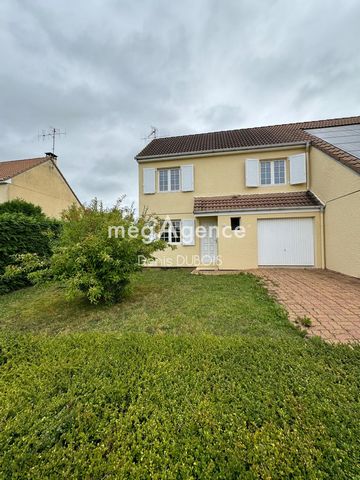 Maison Composée d'une entrée séparée, séjour salon , cuisine , wc et garage . Au 1er étage le palier dessert 3 chambres , dressing et salle d eau. Jardin arboré.Cave sous la maison. Située sur ARCONNAY Les informations sur les risques auxquels ce bie...