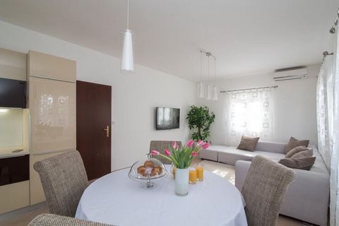 Apartment Marcela is situated on the Island of Brač, in the beautiful seaside town of Sutivan. It is located on the first floor of a family house, and can accommodate up to six adults in two rooms with large double bed and two single beds. Two bathro...