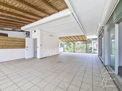 Appartement 7 pièces spacieux et polyvalent, centre-ville de Capesterre-Belle-Eau