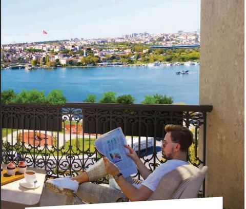 Hotel concept Flats on Golden Horn Sea View Location 2 minutes to Halic Port (Tersane İstanbul) - Golden Horn Port Close to Famous Hotels 7 minutes to Eminönü  9 minutes to Taksim  9 minutes to Sultanahmet 10 minutes to Halıcıoğlu Metrobus Station 15...