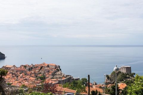 Guest House Old Town View Apartment is set in Dubrovnik, only 700 meters from the famous Stradun Promenade and the UNESCO-listed Old Town. Property offers five air-conditioned accommodation units with breathtaking view of the Adriatic sea and magnifi...