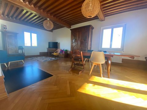 Maison rénovée, proximité Mâcon