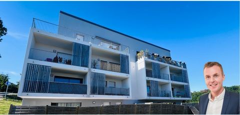 Département Finistère (29) À vendre à Quimper, quartier Kerfeunteun : studio de 29,29 m² habitables avec terrasse et parking extérieur privatif