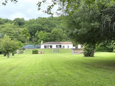 MAISON avec PISCINE!