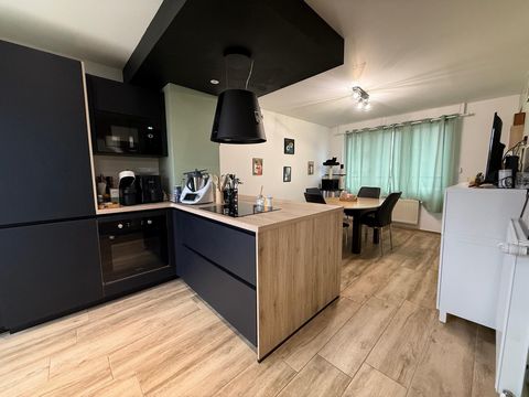 Maison mitoyenne 70m2 2ch, terrasse, jardin sur 200m2 de terrain