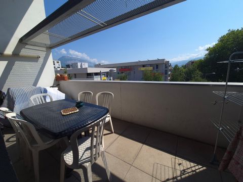 Appartement T5 en duplex avec terrasse et vue montagne Calme, lumière et verdure Grenoble