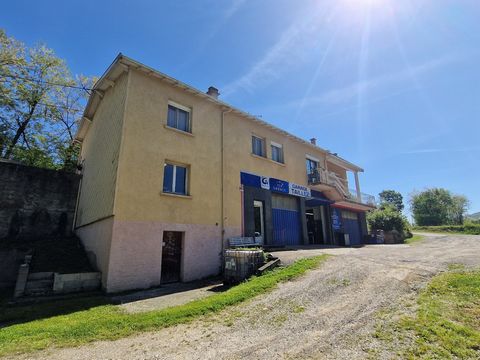 Garage professionel, station essaence et maison d'habitation