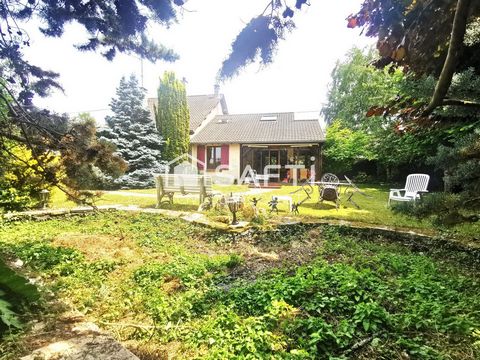 Grande maison proche de toutes commodités au cœur du village de Cesson