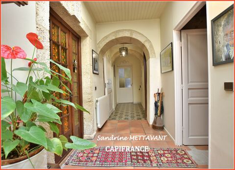 Maison de caractère à vendre 10 pièces SAINT THIBERY (34)