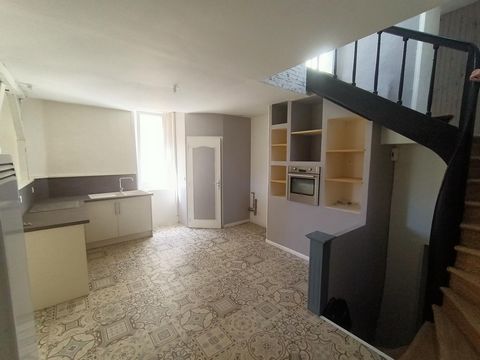 Maison de 4 Chs et 1 Local commercial