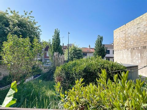 Maison à rénover sur terrain divisible à Fontenay