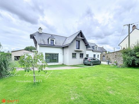 Maison avec piscine intérieure en pleine campagne à Cahagnes