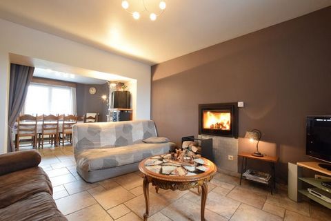 This lovely 3-bedroom farmhouse is in Sainte-Ode. It is ideal for a family and can accommodate 7 guests. This has a fenced garden and terrace for you to enjoy a delicious brunch with your dear ones. There is plenty to explore in the region. Luxembour...
