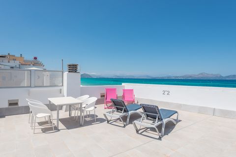 This modern sea-view apartment in Can Picafort is just perfect for 4 people. Wake up every day with the sound of the waves! The apartment is on the first floor of the building without a lift. On the roof terrace, you can enjoy a large terrace with su...