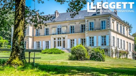 105225DCO86 - Situated in the historic town of Jazeneuil, this beautiful chateau is placed ideally with local amenities only 5 km away and Poitiers 27 km, 114 km to La Rochelle for main line travel access. Information about risks to which this proper...