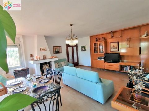 Live it with us we present this great house located in Masía Blanca, one of the most exclusive and requested urbanizations of the Costa Dorada in Tarragona, is just 300 meters from one of the most beautiful beaches of Comarruga. Close to all services...