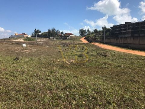 Land in Camurupim Beach, in the state of Rio Grande do Norte. A true seaside paradise situated on a beautiful stretch of the Brazilian coastline. With a total area of 510 square meters, this land is ideal for building a villa. Located 200 meters from...