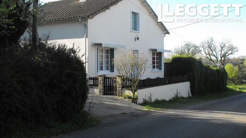 A24921SHA16 - This large and spacious house would be an ideal family home or it could offer gite/chambres d hotes potential should that be what you are looking for. The property offers 5 bedrooms, 2 bathrooms, a library, living room/dining room, a la...