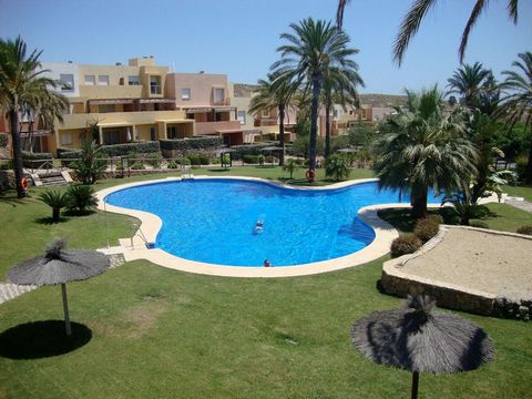 Corporación Inmobiliaria Vera-Mojácar, Sell this fantastic Apartment in the Valle del Este area, located in one of its best areas. It has an excellent orientation to the Southeast, being in an area with a quiet and pleasant atmosphere. The house is i...