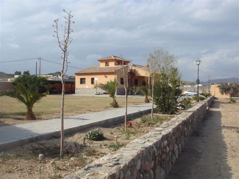 Fabulous property located in a paradise in the Antas area. Beautiful farm of 8,000 m2 plot, where there is a house of 340 m2 on 2 floors. It consists of 3 bedrooms, 3 bathrooms, spacious living room, and fully equipped kitchen. The basement has a win...