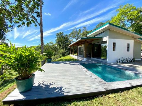 Escape to the serene beauty of Paraiso Hills Estates, mere 6 km from the pristine shores of Punta Uva. Welcome to Casa Pay, a brand-new construction offering the perfect blend of modern luxury and natural splendor. ✨ Property Highlights: Location: Pa...