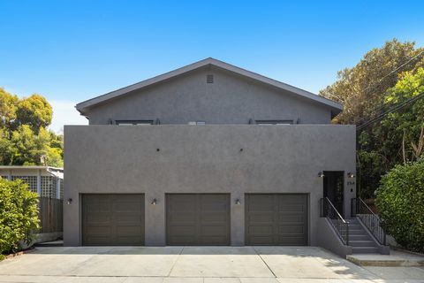 Welcome to Mabery Road, a Santa Monica Canyon gem positioned on a generous 6,043 square-foot lot just two blocks away from the beach. This trust sale offers an incredible opportunity to create your dream coastal retreat, as it hits the market for the...