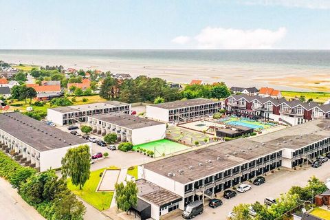 Bønnerup Strand - Des vacances amusantes pour toute la famille Le Feriecenter Bønnerup Strand est situé près d'un petit village de pêcheurs confortable sur Norddjurs & # 8211; à seulement une petite heure de route d'Aarhus. Au Feriecenter Bønnerup St...