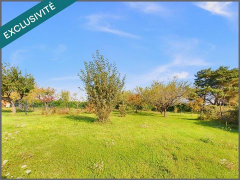 Beau terrain constructible avec un bâti à réhabiliter !