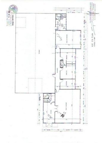 Batiment de 400 m² sur un terrain clos 1400m² Chateau Renault 37110