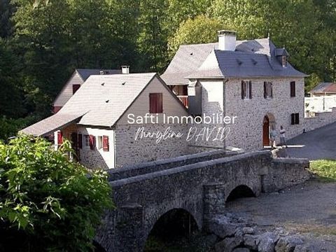ANCIEN MOULIN DU XVIIIème SIECLE et GITES