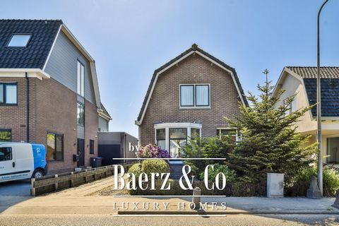 Noordeinde 46 A te Landsmeer Bel nu voor het maken van een afspraak of voor het opvragen van een brochure als je wil wonen aan het water met de charme van de jaren ’30 – een unieke kans in Landsmeer! Droom je van een vrijstaande jaren ’30 woning, gel...