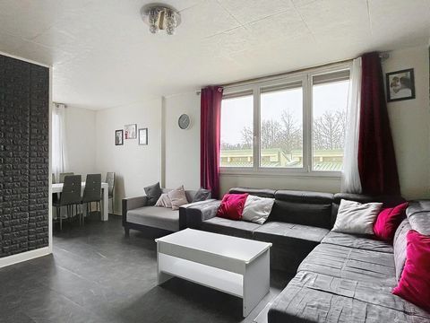 T4 lumineux, 2-3 chambres, loggia – Proche écoles
