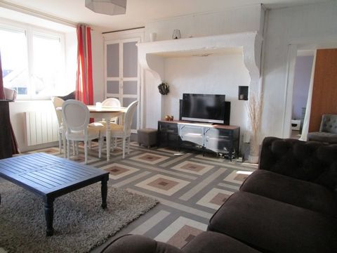Proche Mirebeau sur Bèze maison ancienne rénovée T5 de 180m² - Terrain de 490 m²